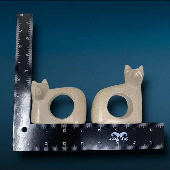 Vintage Lot 4 x Hand Carved Natural Soapstone Cat Napkin Rings Kenya Artisan - Picture 5 of 5